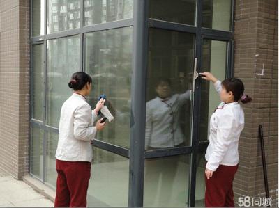 楼宇建筑学校高空清洗玻璃清洗提供高空玻璃清洗、纱窗清洗、家庭玻璃清洗、家庭玻璃清洗、家庭玻璃清洗、家庭玻璃清洗、家庭玻璃清洗、家庭玻璃清洗、家庭玻璃清洗服务